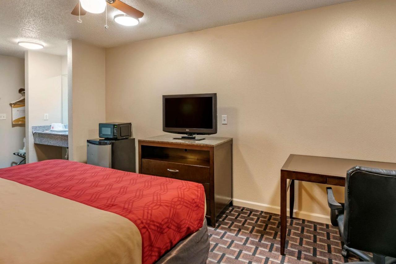 Econo Lodge Inn & Suites Granite City Luaran gambar