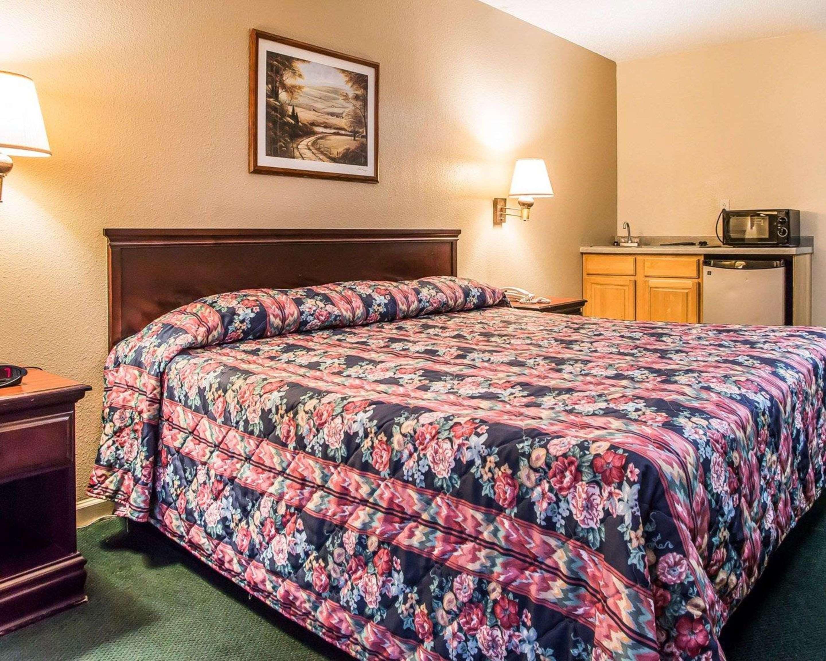 Econo Lodge Inn & Suites Granite City Luaran gambar